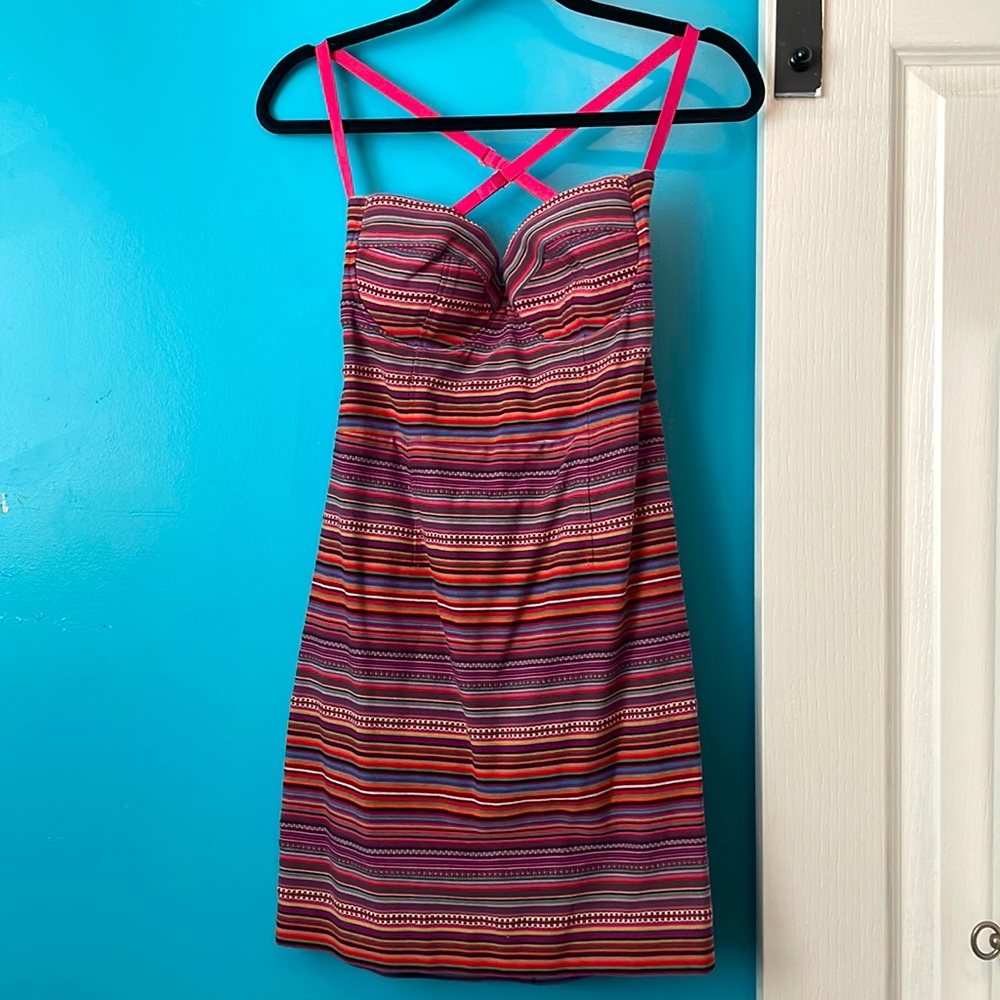 ASOS Brand, Size 8, non stretch fabric. Guatemala Fabric.